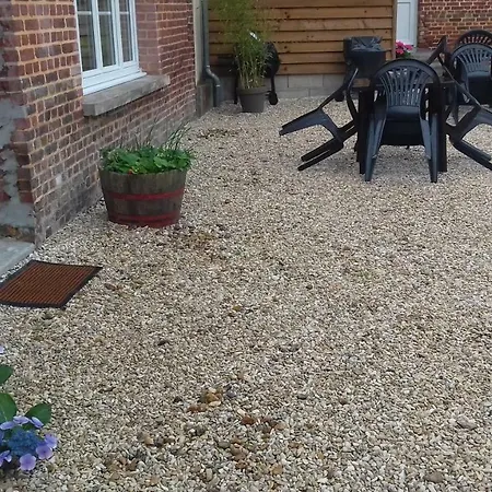 De La Foret * Les Hogues